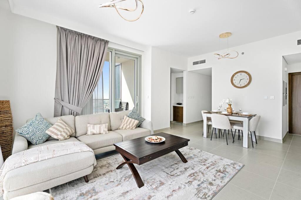 Stonetree - Luxurious 2 Bedroom - Prime Location Apartment